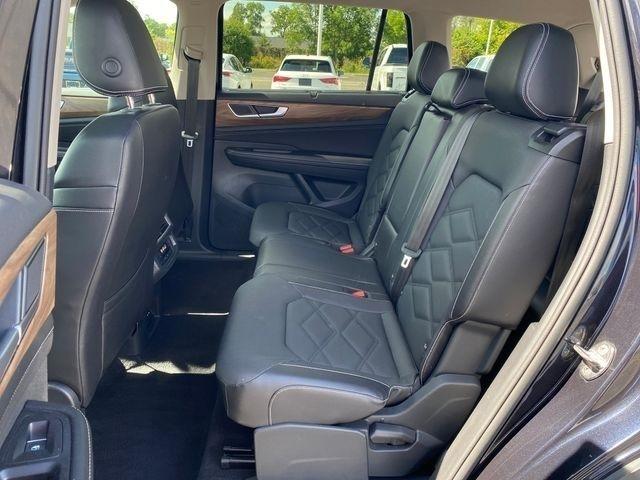 Volkswagen Atlas SE w/Technology 4MOTION 2024
