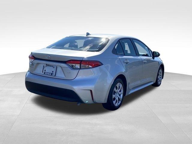 Toyota Corolla LE 2025