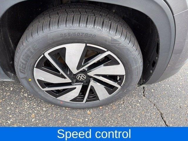 Volkswagen Atlas SE w/Technology 2024