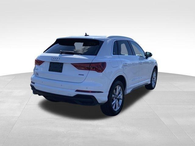Audi Q3 S line Premium quattro 2025