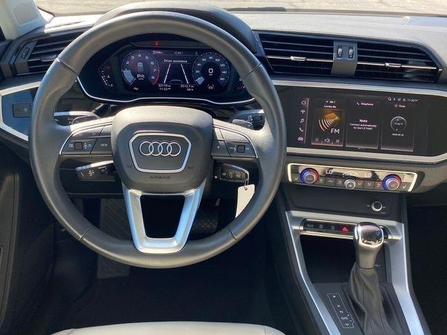 Audi Q3 S line Premium quattro 2025