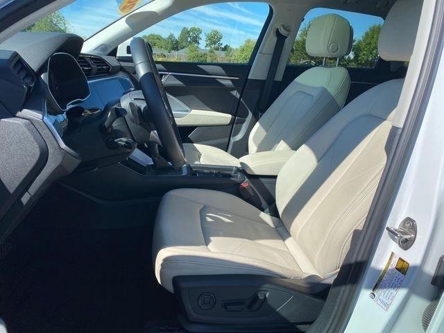 Audi Q3 S line Premium quattro 2025