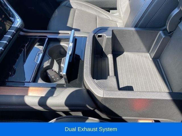 GMC Yukon Denali 4WD 2025