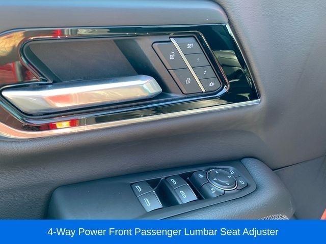 GMC Yukon Denali 4WD 2025