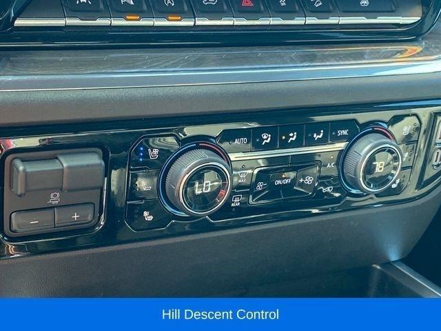 Chevrolet Silverado 1500 LTZ Crew Cab 4WD 2024