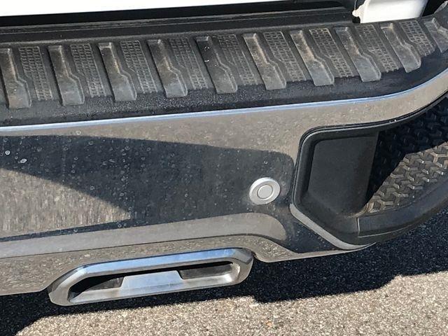 Chevrolet Silverado 1500 LTZ Crew Cab 4WD 2024