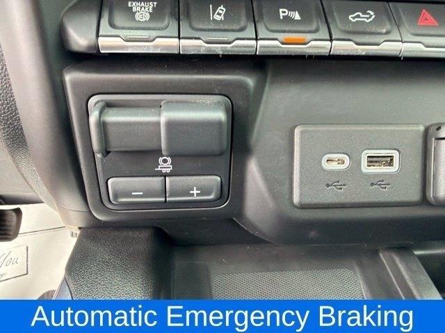 GMC Sierra 2500HD Denali Crew Cab 4WD 2021