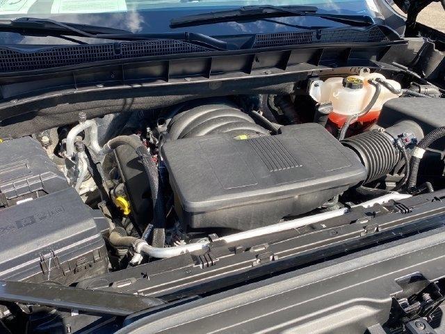 GMC Sierra 1500 AT4 Crew Cab 4WD 2025