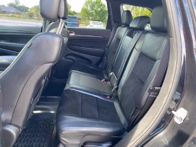 Jeep Grand Cherokee Laredo 4WD 2015