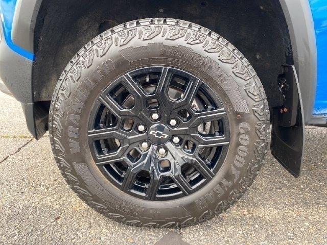Chevrolet Colorado Trail Boss Crew Cab 4WD 2024