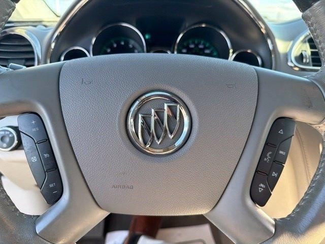 Buick Enclave Convenience FWD 2017
