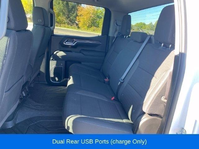 Chevrolet Silverado 1500 RST Select Package Crew Cab 4WD 2026
