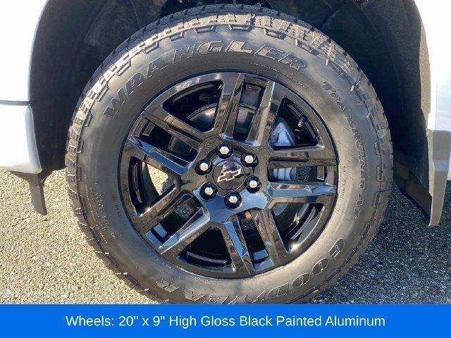Chevrolet Silverado 1500 RST Select Package Crew Cab 4WD 2026