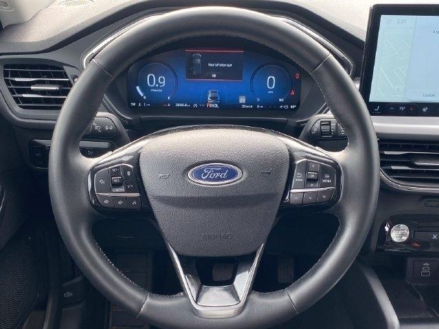 Ford Escape Platinum AWD 2025