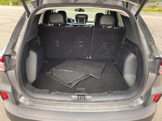 Ford Escape Platinum AWD 2025