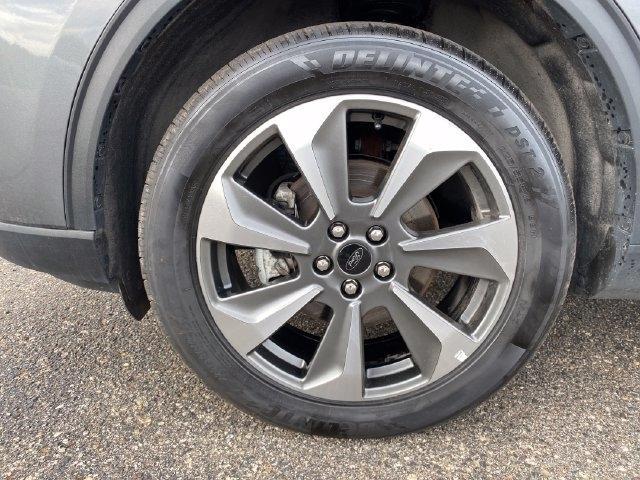 Ford Escape Platinum AWD 2025