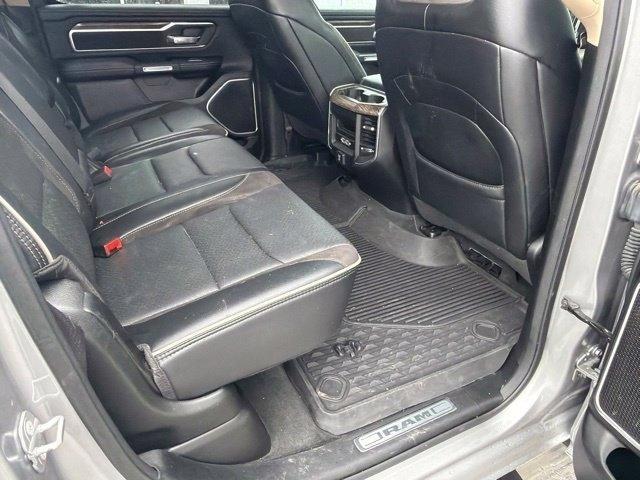 RAM 1500 Laramie Crew Cab SWB 4WD 2020
