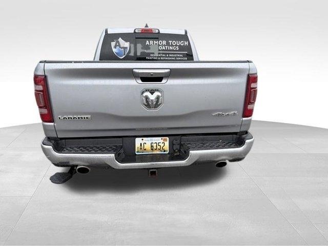 RAM 1500 Laramie Crew Cab SWB 4WD 2020