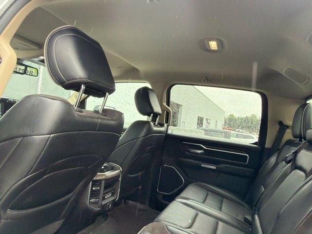 RAM 1500 Laramie Crew Cab SWB 4WD 2020