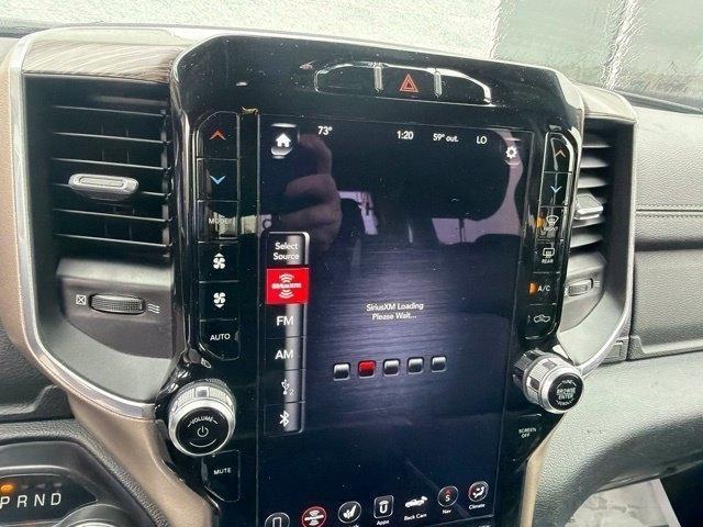 RAM 1500 Laramie Crew Cab SWB 4WD 2020