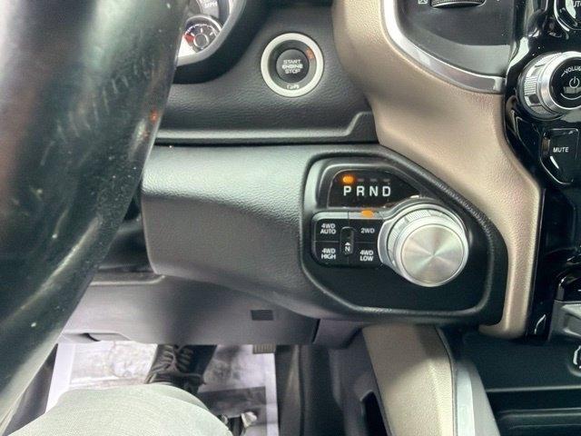 RAM 1500 Laramie Crew Cab SWB 4WD 2020