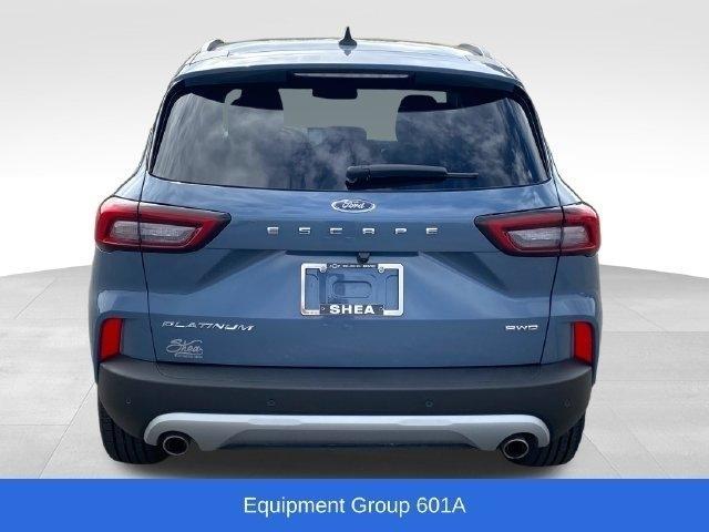 Ford Escape Platinum AWD 2025