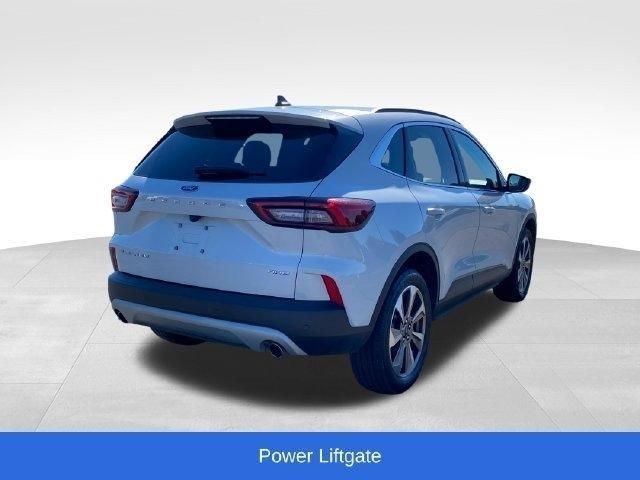 Ford Escape Platinum AWD 2025