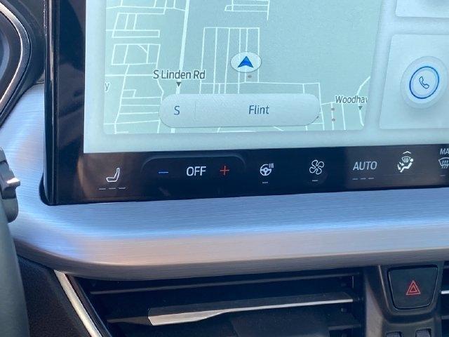 Ford Escape Platinum AWD 2025