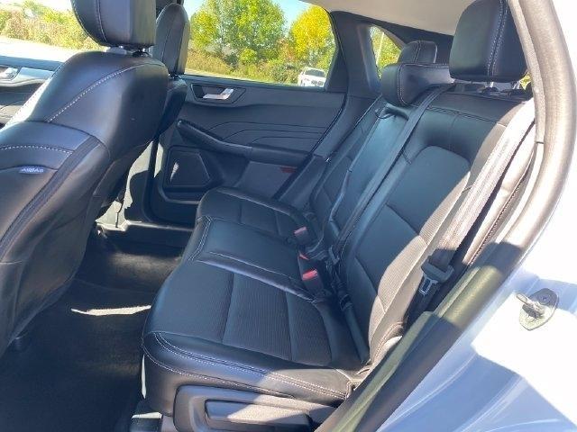 Ford Escape Platinum AWD 2025