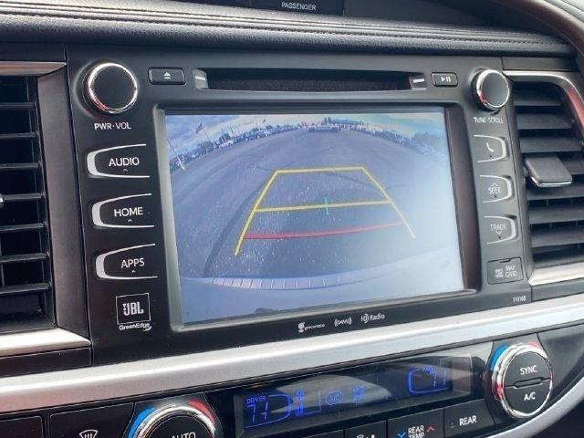 Toyota Highlander Limited AWD V6 2016