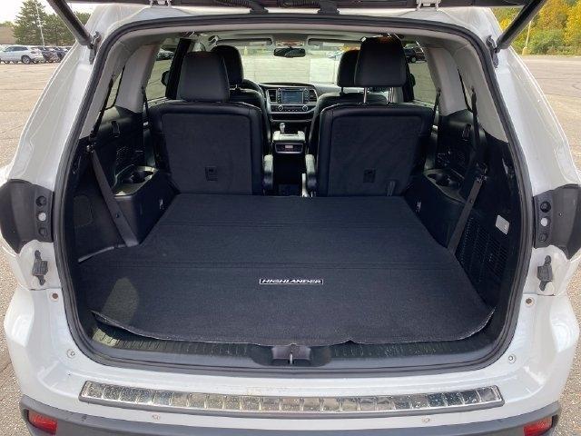 Toyota Highlander Limited AWD V6 2016