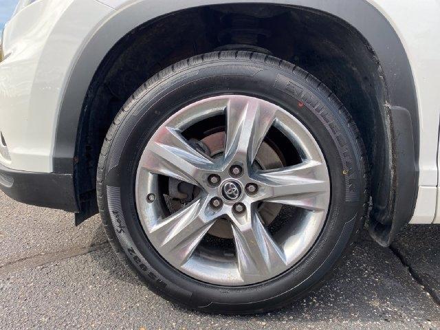 Toyota Highlander Limited AWD V6 2016