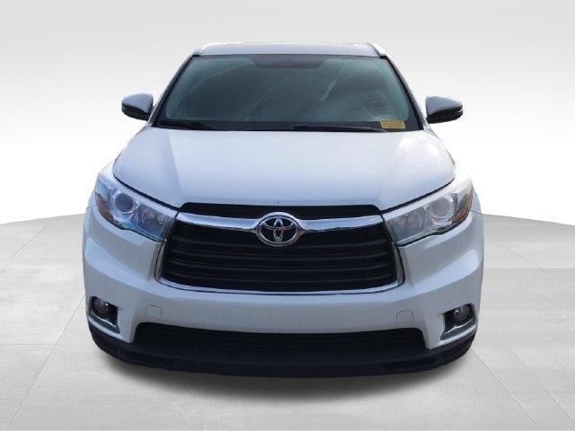 Toyota Highlander Limited AWD V6 2016