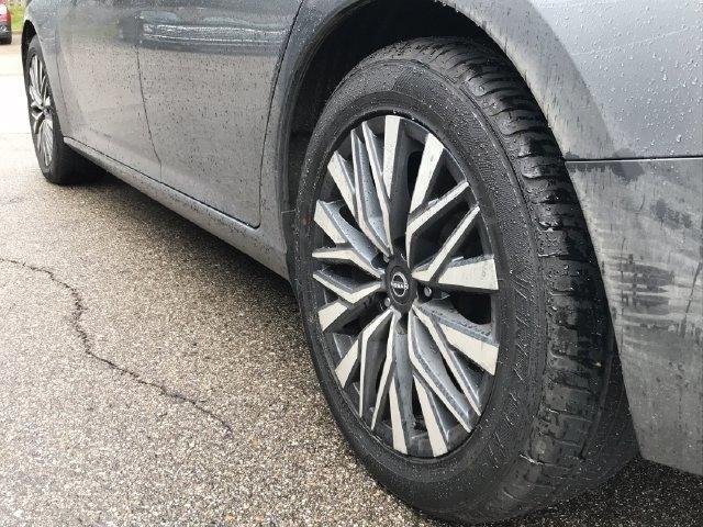 Nissan Altima 2.5 SV 2025