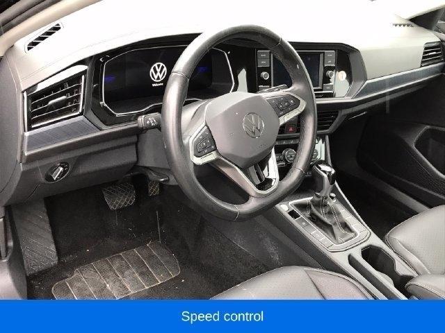 Volkswagen Jetta SE 2024