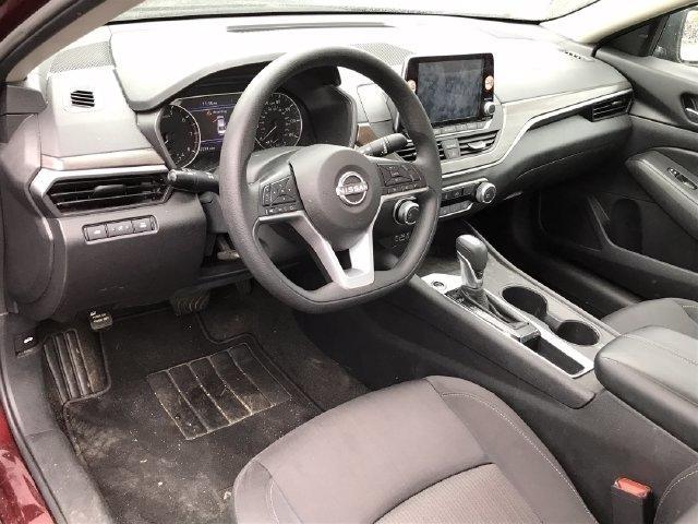 Nissan Altima 2.5 SV 2025