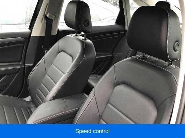 Volkswagen Jetta SE 2024