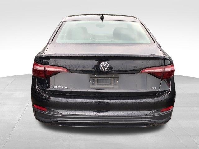 Volkswagen Jetta SE 2024