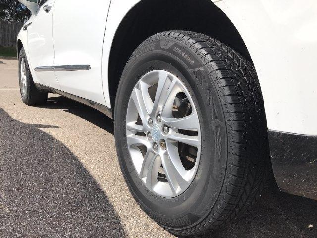 Buick Enclave Essence FWD 2019
