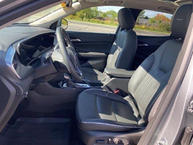 Buick Encore GX Avenir AWD 2024