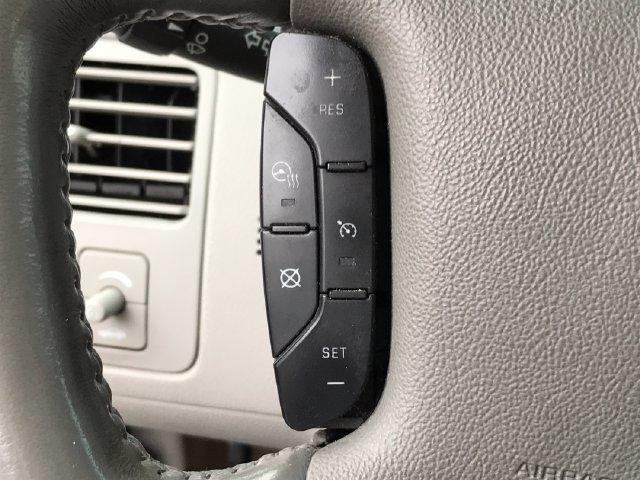 Buick Lucerne CXL 2011