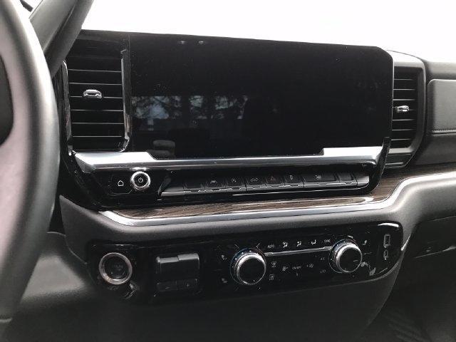GMC Sierra 1500 Elevation L Crew Cab 4WD 2025