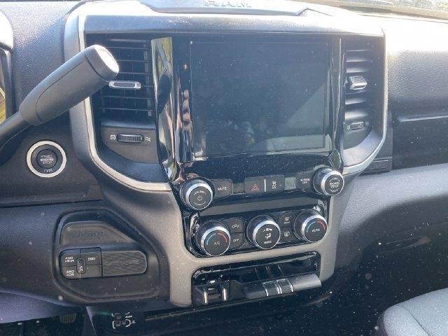 RAM 3500 Big Horn Crew Cab LWB 4WD DRW 2023