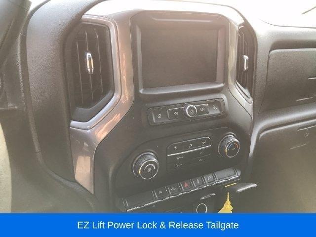 Chevrolet Silverado 1500 Custom Double Cab 4WD 2020