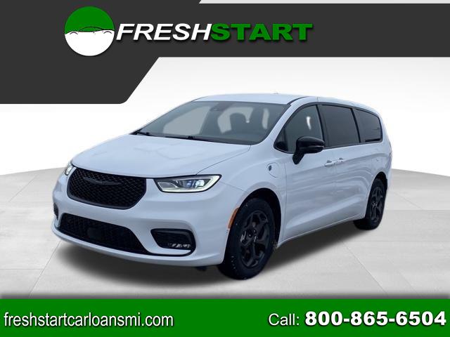 2024 Chrysler Pacifica Hybrid Select