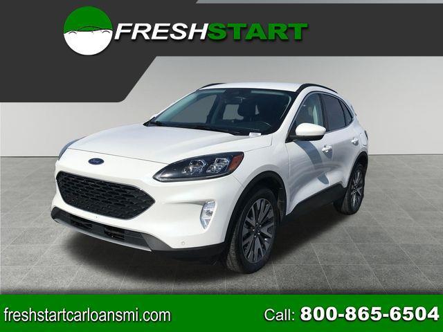 2022 Ford Escape Titanium 4WD