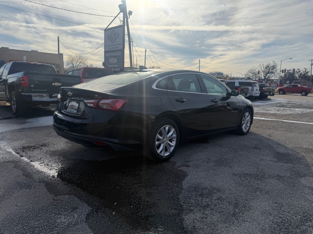 Chevrolet Malibu  2020