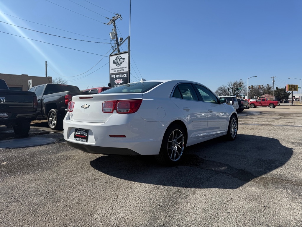 Chevrolet Malibu  2014