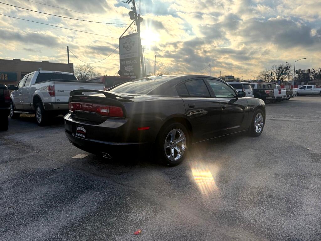 Dodge Charger  2013