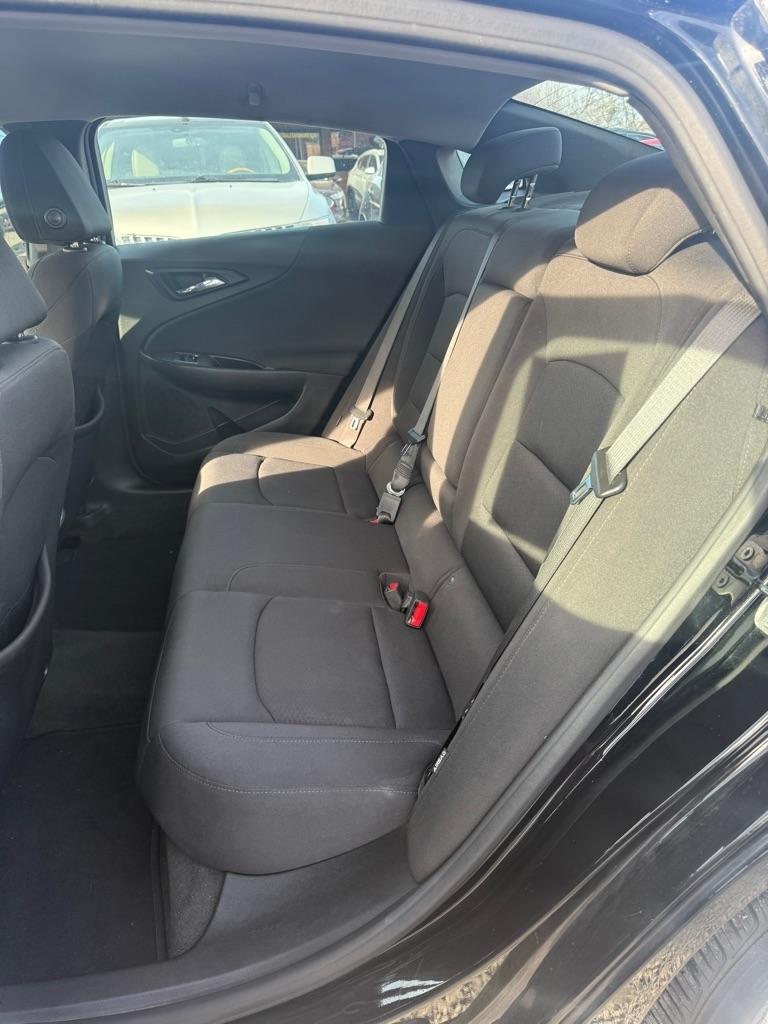 Chevrolet Malibu  2018